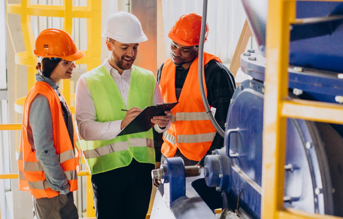Capacitación en seguridad para operadores de maquinaria pesada